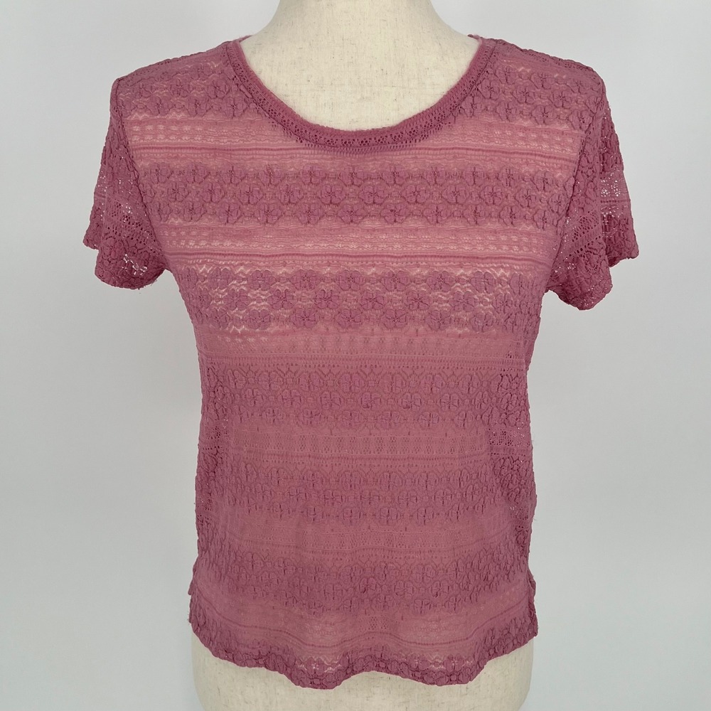 American Eagle Women Floral Lace Sheer Short Sleeve Top Size M Pink Y2K Girly